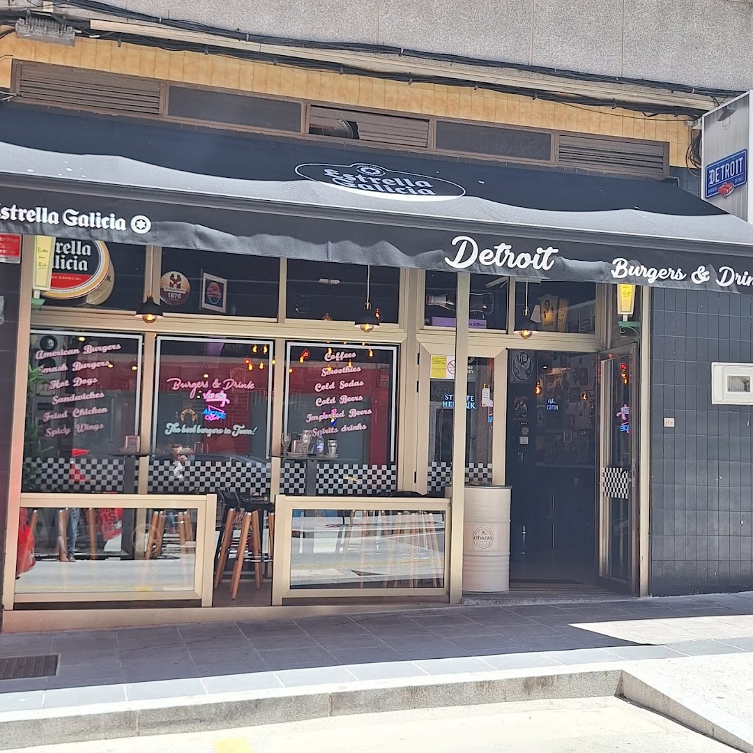 Detroit Burgers & Drinks · Fotos 4